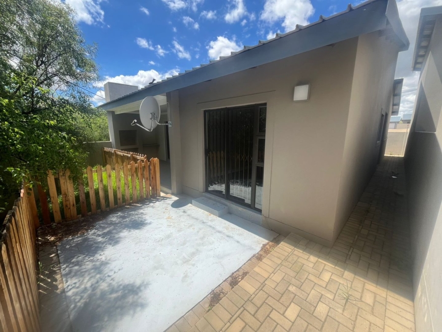 2 Bedroom Property for Sale in Rayton Free State